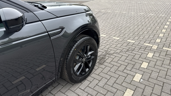 Land Rover Discovery Sport 1.5 P270e Landmark 5dr Auto [5 Seat] Station Wagon - Image 22